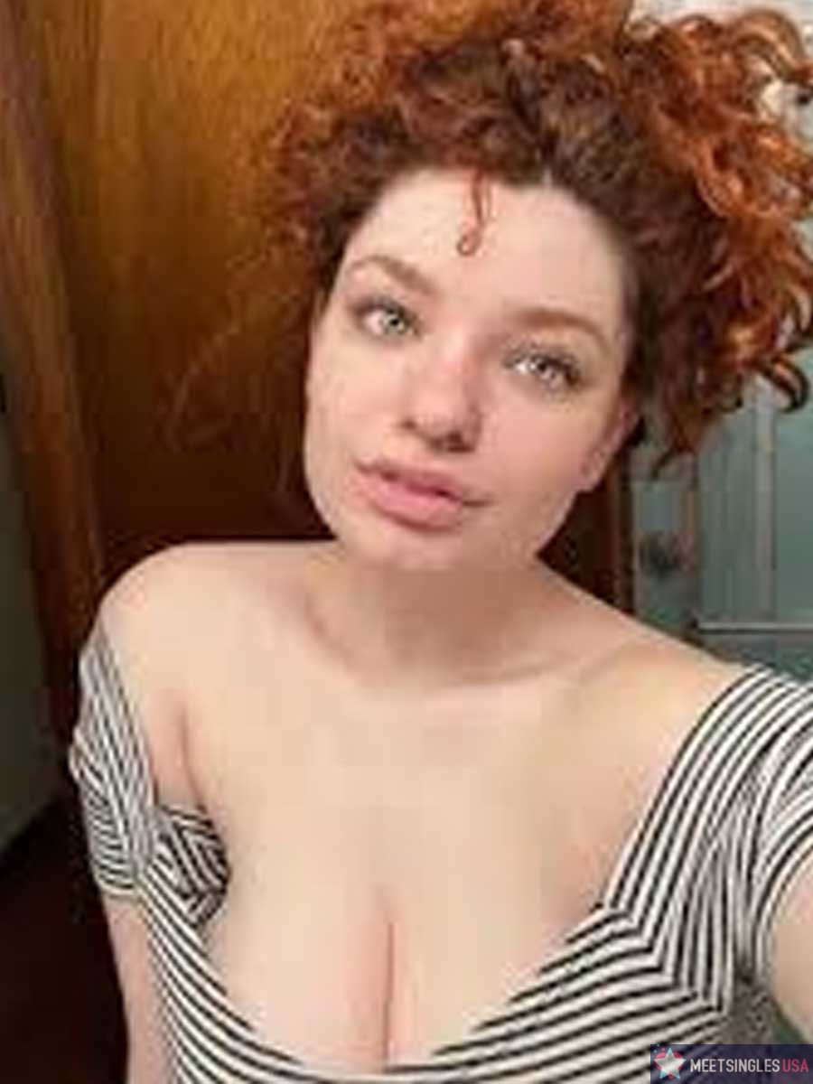 Debbie099.65